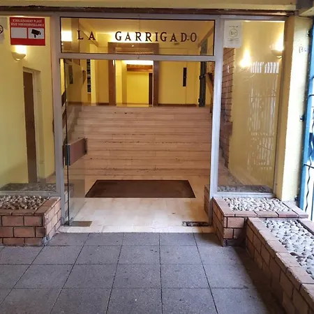 - Clim - Wifi -cuisine Privatif - Parking Prive - Salle De Bain Commune- Balcon 아파트