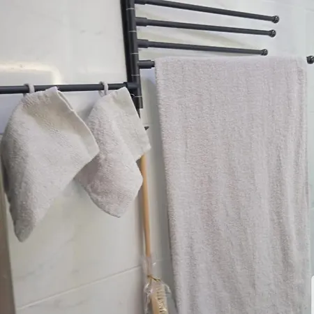 아파트 - Clim - Wifi -cuisine Privatif - Parking Prive - Salle De Bain Commune- Balcon 님