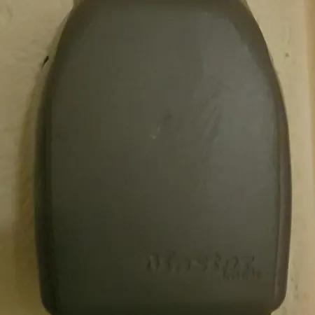 아파트 - Clim - Wifi -cuisine Privatif - Parking Prive - Salle De Bain Commune- Balcon