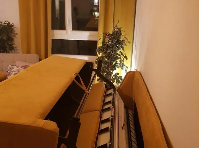 - Clim - Wifi -cuisine Privatif - Parking Prive - Salle De Bain Commune- Balcon Apartamento Nîmes